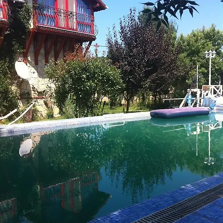 Masal Evi̇